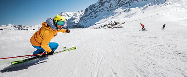 Hyll digitalisiert Skiverleih